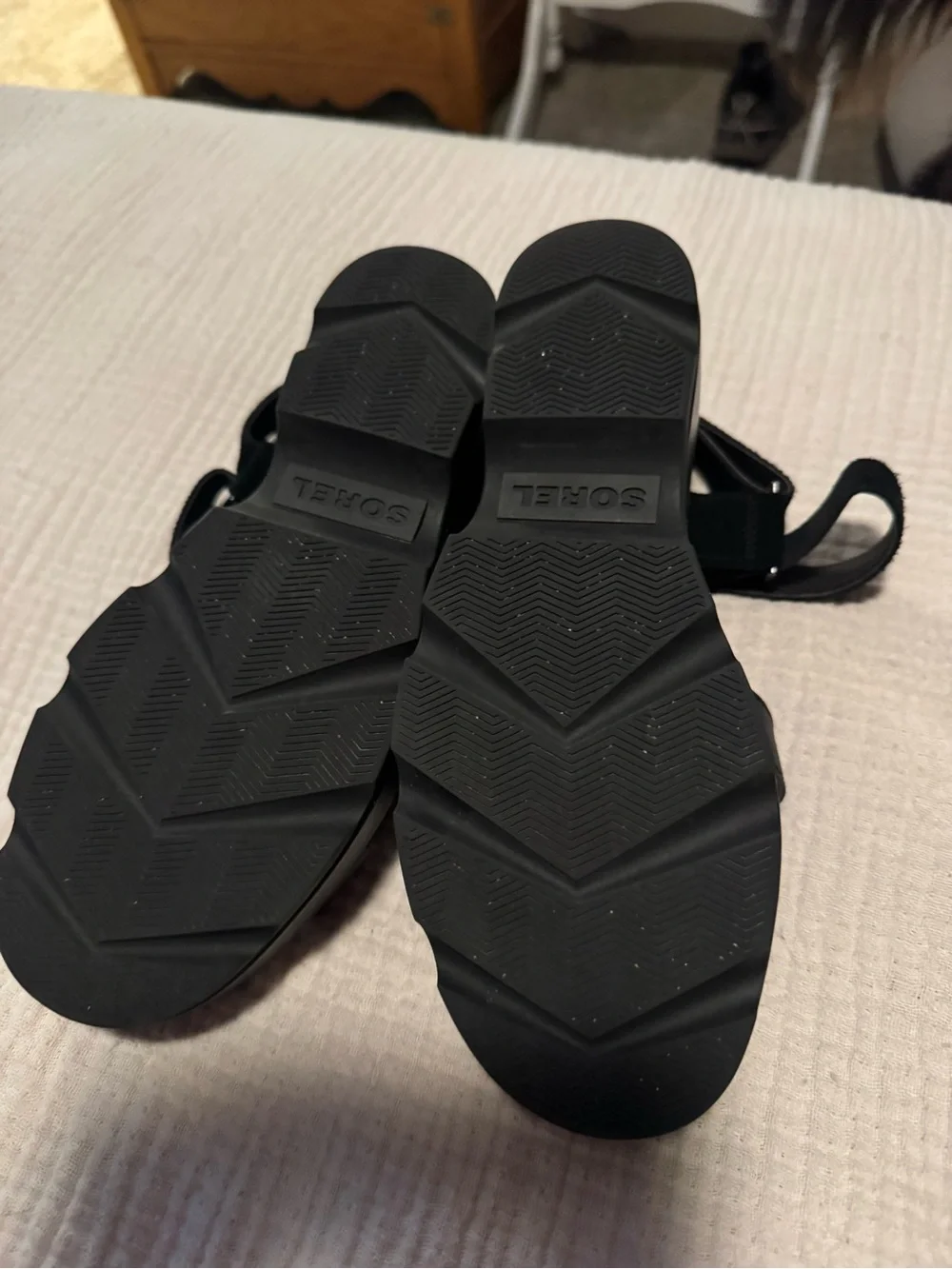Sorel Black Women's Strappy Leather Ankle-Strap Sandals